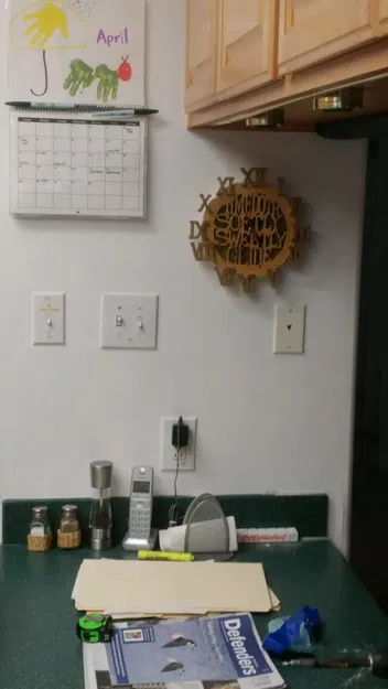 Giá đỡ đồng hồ treo tường thủ công không làm hỏng tường - Image 2