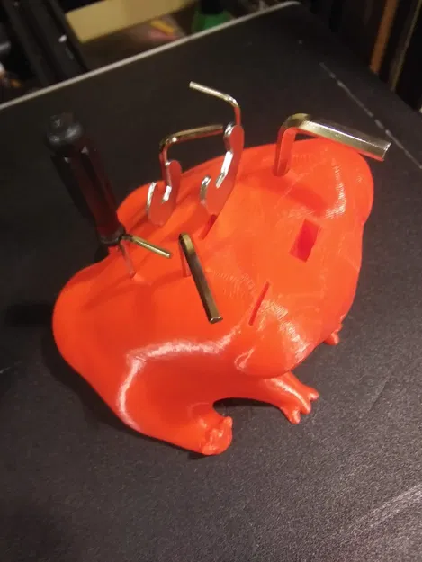 Giá đỡ công cụ Fred The Frog với thiết kế tiện lợi - Image 4