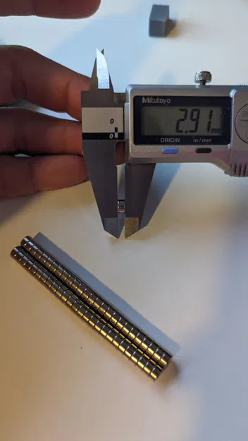 Giá đỡ ống phun cho bình xịt với nam châm nhúng 6x3mm - Image 3