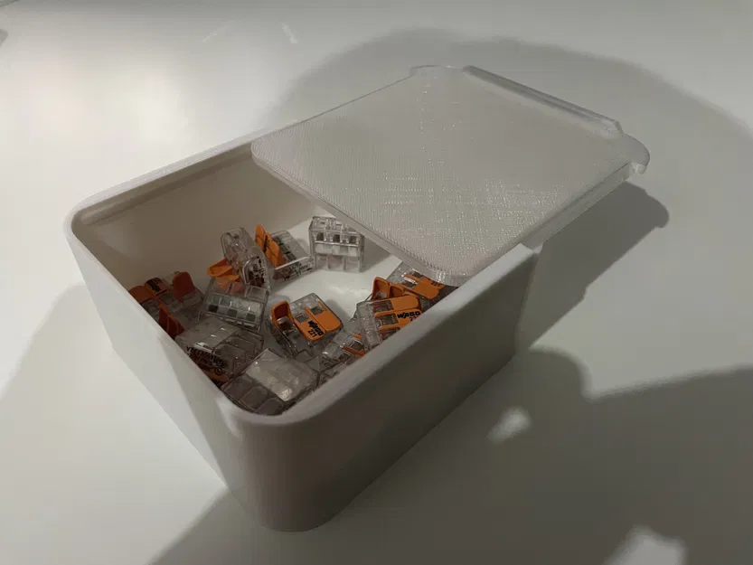 Hộp lưu trữ nhỏ với nắp trượt kích thước 10x10 cm - Image 1