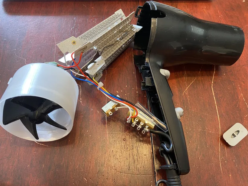 Thay thế cánh quạt cho máy sấy tóc Revlon Compact - Image 2