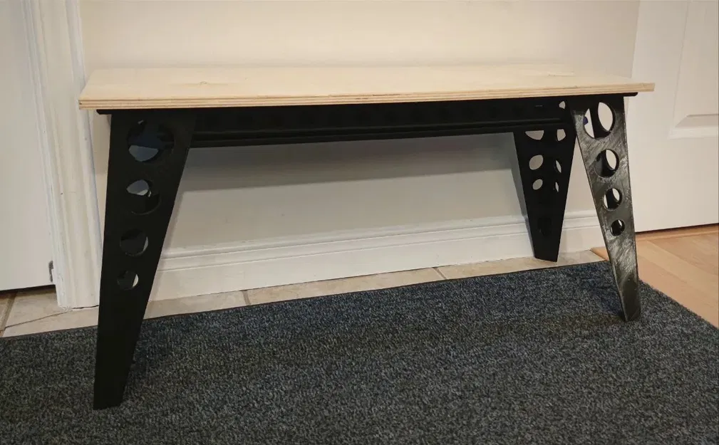 Bàn nhỏ phong cách công nghiệp với bề mặt 73cm x 25,3cm - Image 1