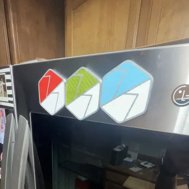 Huy hiệu tủ lạnh đa màu sắc Apple Fitness có thể lật - Image 1