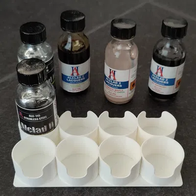 Giá đỡ chai sơn cho bộ sưu tập Golden và Alclad 2