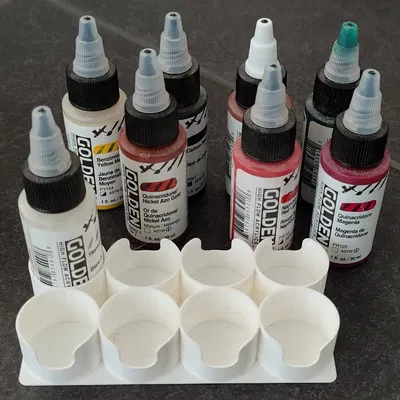 Giá đỡ chai sơn cho bộ sưu tập Golden và Alclad 2