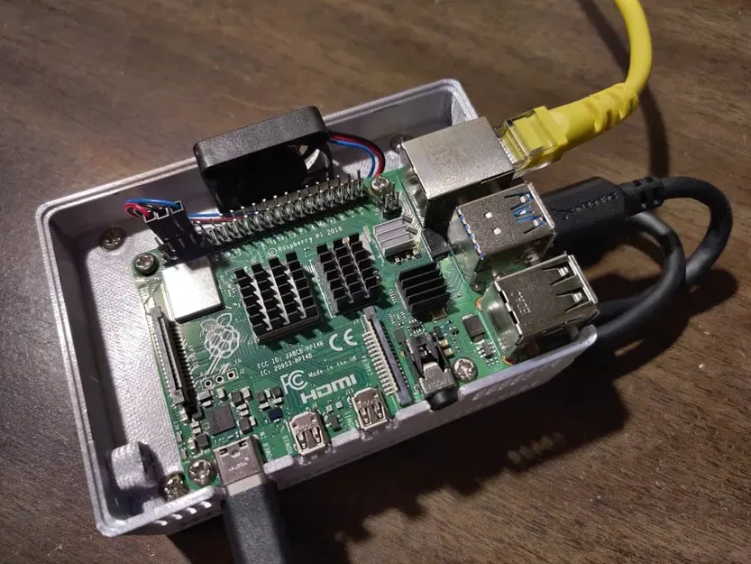 Vỏ Raspberry Pi 4 B cho SSD và quạt 30mm - Image 6