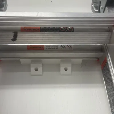 Giá đỡ treo thang Little Giant trên tường