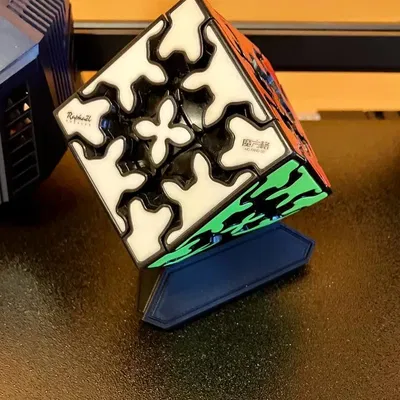 Giá đỡ đơn giản cho khối Rubik