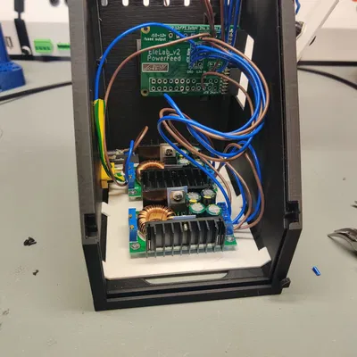 Nguồn cung EleLab_v2 từ 24 V cho hệ thống phòng thí nghiệm điệ...