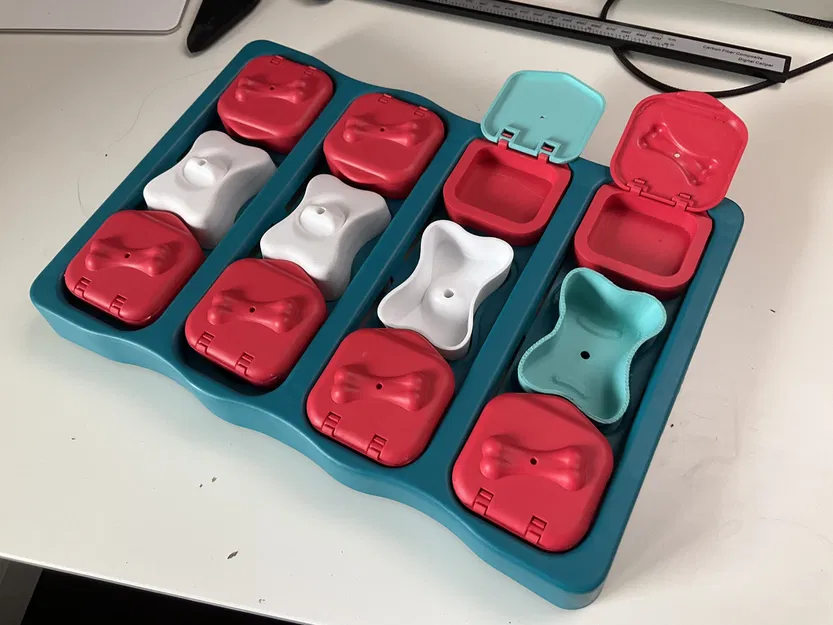 Các bộ phận thay thế cho đồ chơi chó tương tác giải đố của Nina Ottosson - xương, nắp "gạch chó" - Image 1