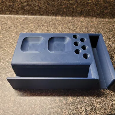 Giá đỡ tổ chức đồ dùng cá nhân cho bàn làm việc