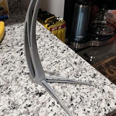 Giá đỡ chuối kiểu dáng dòng chảy độc đáo