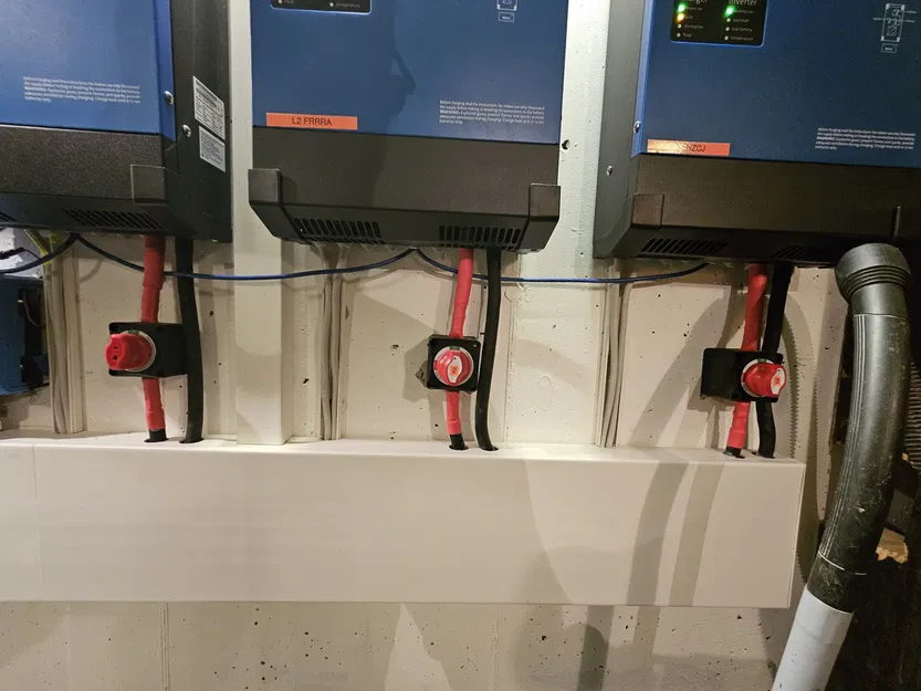 Giá đỡ cho công tắc acquy Victron 275 A - Image 6