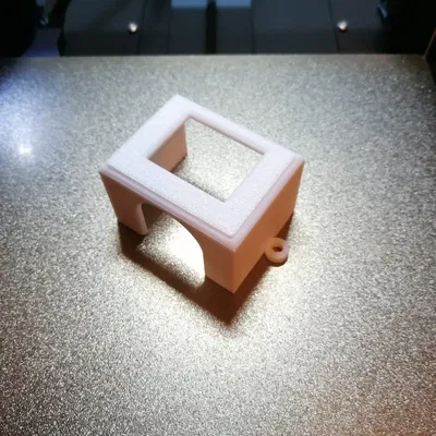 Giá đỡ cố định cho ổ cắm đa năng