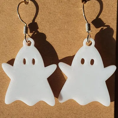 Khuyên tai ma quái cho trang phục Halloween