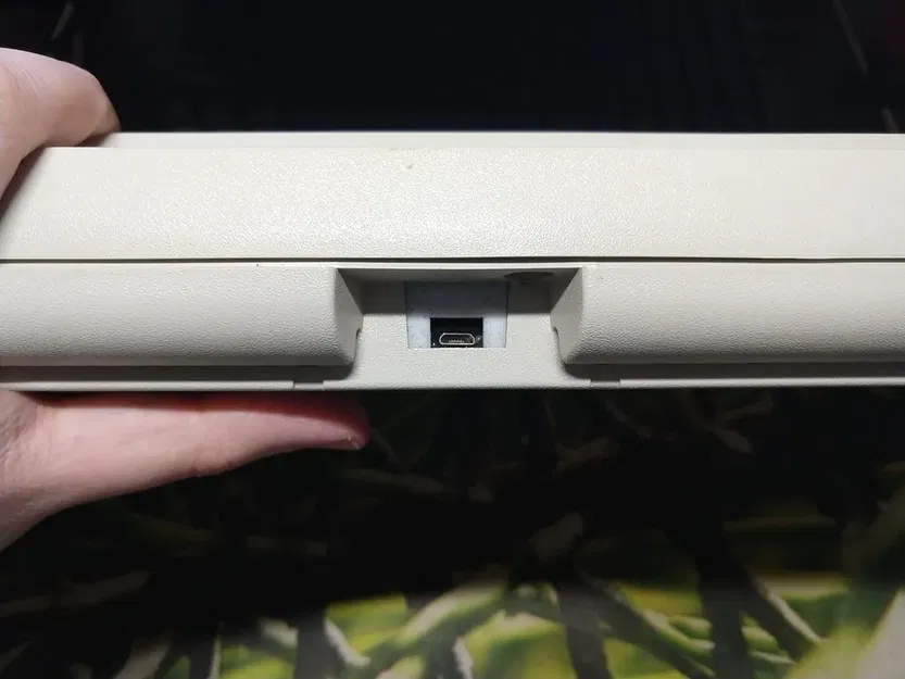 Bộ tổ chức cáp Model M cho Pro Micro - Đã điều chỉnh - Image 2