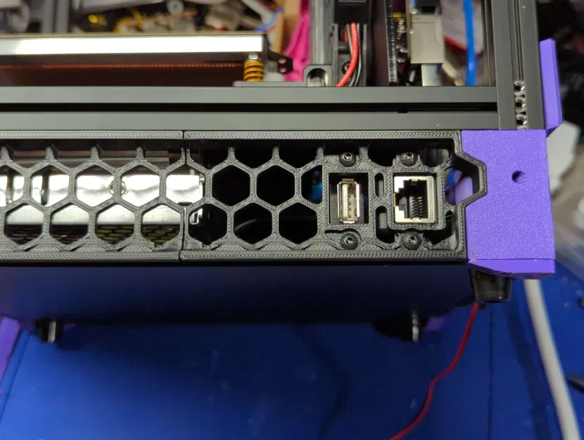 Skirt gắn cổng RJ45 Ethernet và USB cho máy in Voron v0.2r1 - Image 1