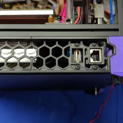 Skirt gắn cổng RJ45 Ethernet và USB cho máy in Voron v0.2r1