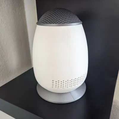 Trợ lý để bàn Eggmund từ trò chơi Starfield