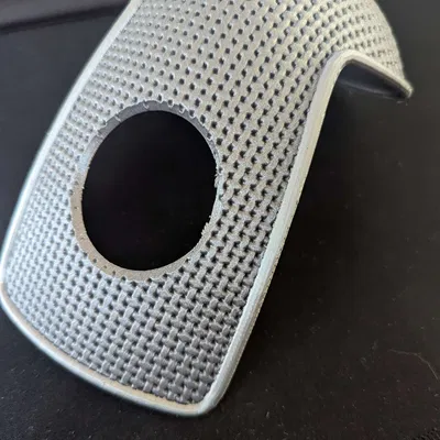 Trợ lý để bàn Eggmund từ trò chơi Starfield