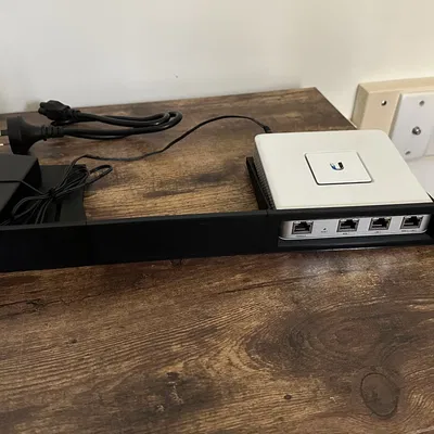 Bộ giá đỡ Rackmount cho Unifi Security Gateway 3P