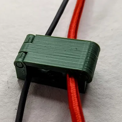 Kẹp dây KabelClick lắp bằng keo hoặc vít