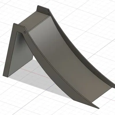 Cầu trượt cho búp bê trong nhà trẻ