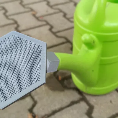 Vòi tưới cây phiên bản HEXAGON với thiết kế Infill