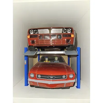 Giá đỡ nâng 4 cột cho gara hoặc Kallax/Expedit