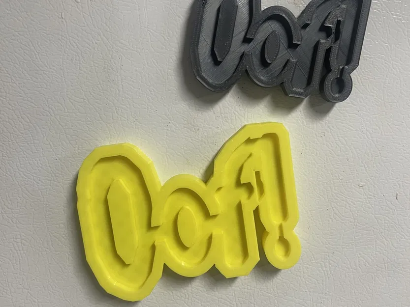 Biển báo Oof hài hước với lỗ gắn nam châm neodymium - Image 1