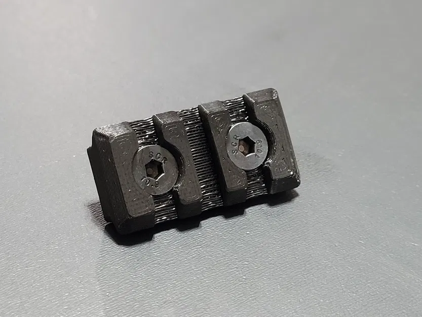 Ray M-LOK 3 khe 1913 cho phụ kiện quân sự - Image 1