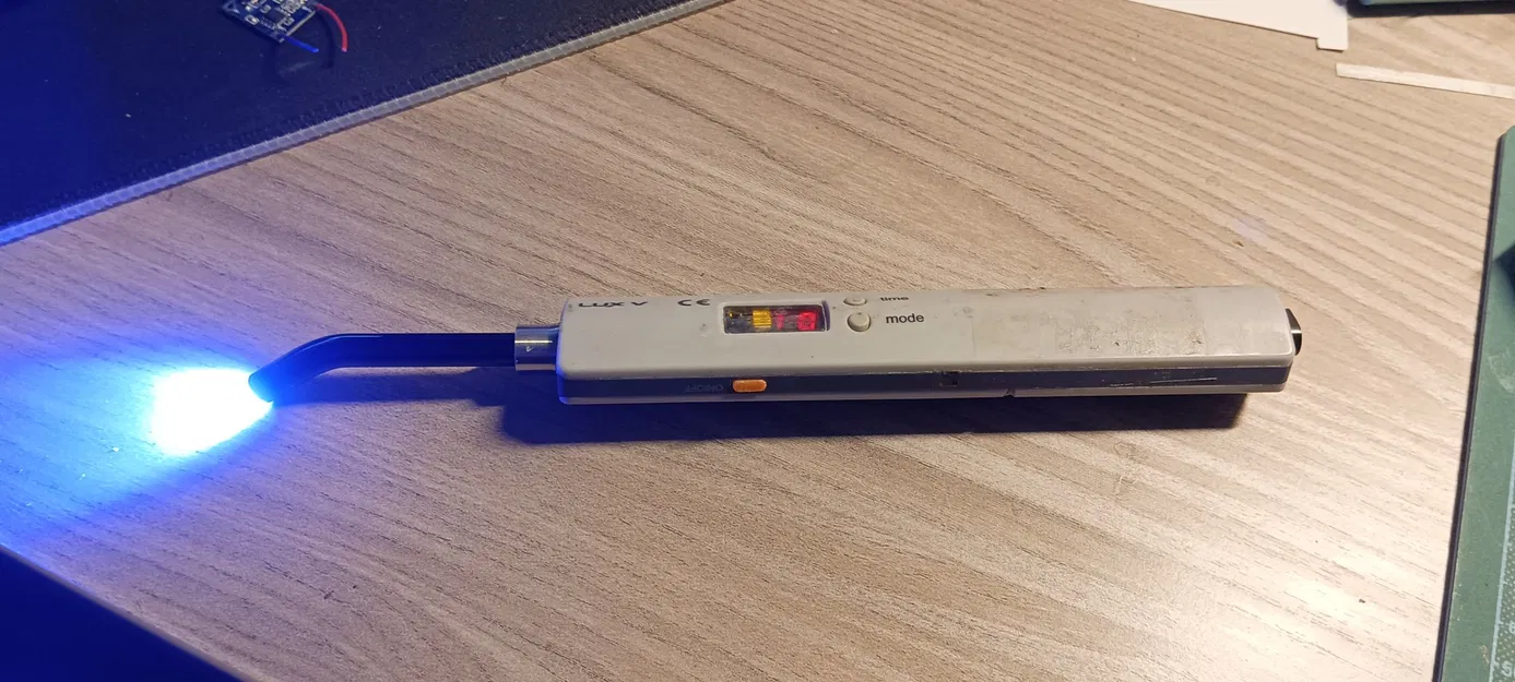 Đèn polymer hóa Woodpecker DTE LUX VI thay thế pulsantini - Image 1