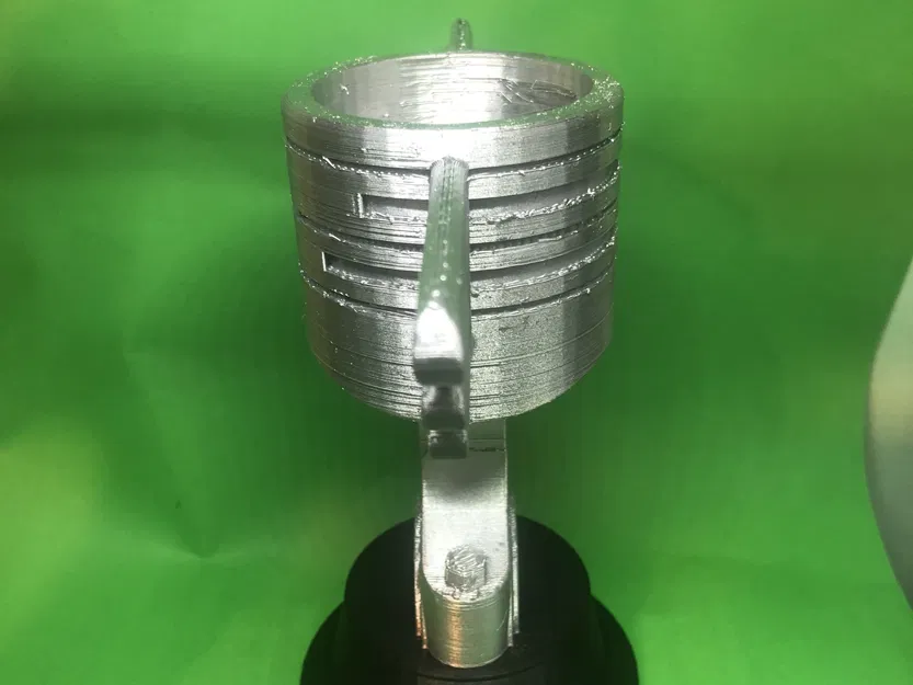 Piston Vàng từ bộ phim Cars - Image 5