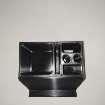 Giá đỡ điện thoại và tổ chức bàn làm việc độc đáo