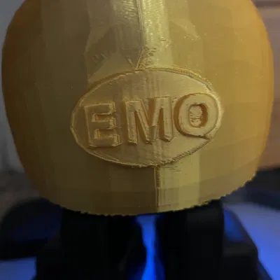 Mũ bảo hiểm bóng đá EMO phiên bản 2