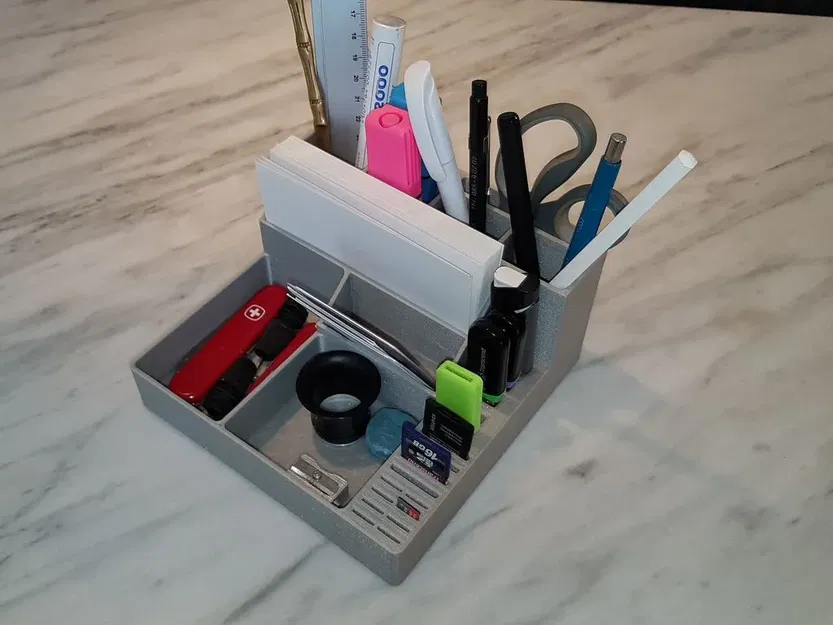 Giá đỡ bàn làm việc tùy chỉnh theo nhu cầu cá nhân - Image 1