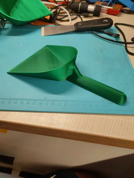 Xẻng cát cho trẻ em với 4 tường chắc chắn - Image 1