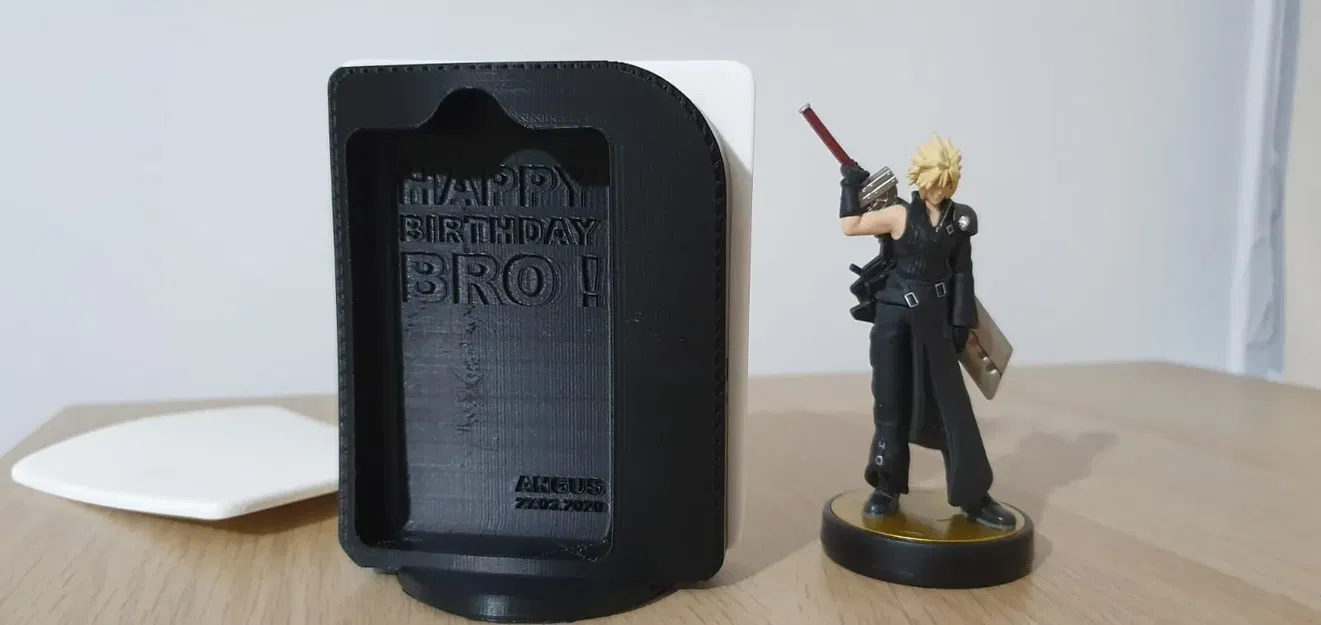 Mô hình PS5 nhỏ giữ thẻ quà tặng độc đáo - Image 3