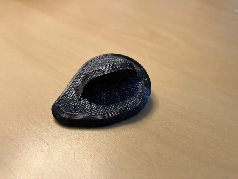 Nắp che cổng sạc cho xe đạp điện CUBE - Image 2