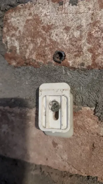 Giá đỡ nhựa cho bồn cầu toilet - Image 2