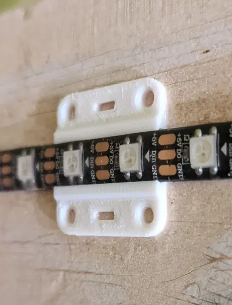 Giá Đỡ Dải Đèn LED (IP65), Rộng 10 và 12mm + SCAD - Image 3