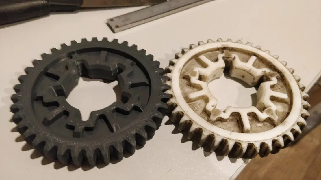 Bánh răng truyền động cho máy cắt cỏ Yamaha - Image 3