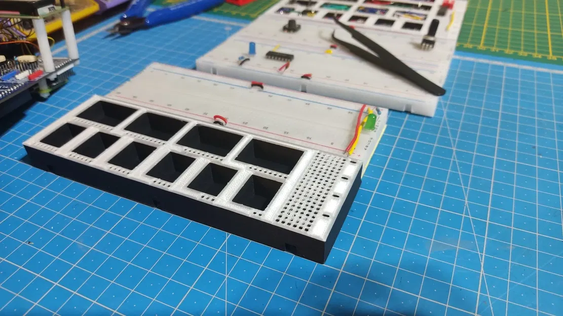 Khay chứa dây dẫn theo kích thước cho bảng mạch breadboard - Image 2