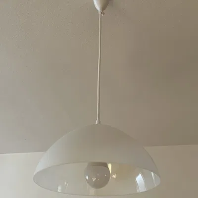 Nắp cáp đèn trần với kích thước 70x96mm