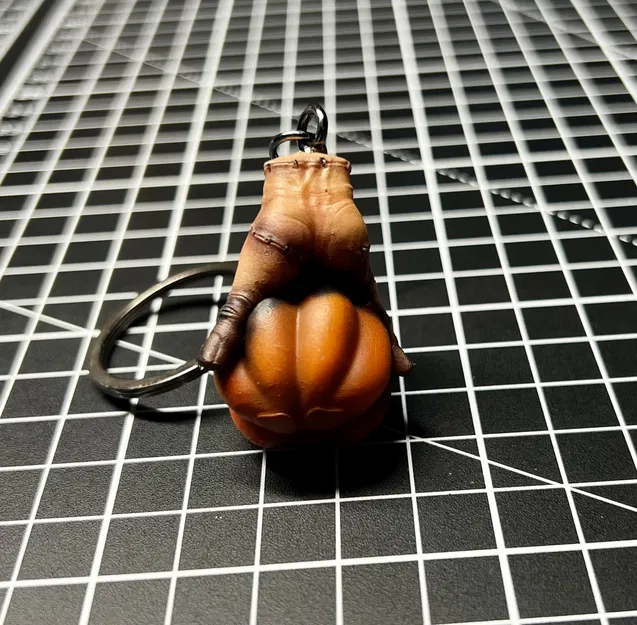 Móc chìa khóa bí ngô độc đáo dành cho Halloween - Image 3