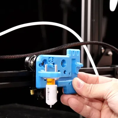 Giá đỡ BIQU H2 với BLTouch và vỏ quạt cải tiến