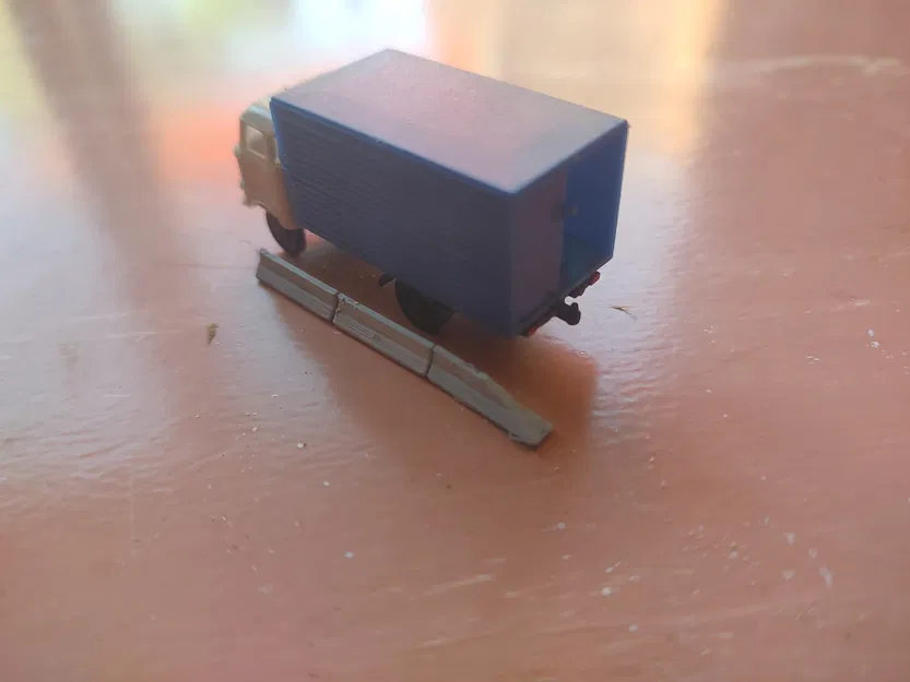 Rào chắn bê tông cho mô hình đường bộ tỷ lệ 1:120 - Image 2