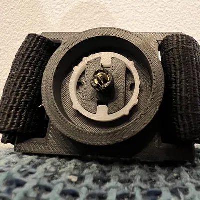 Giá đỡ cốc cho xe đẩy trẻ em bị hỏng