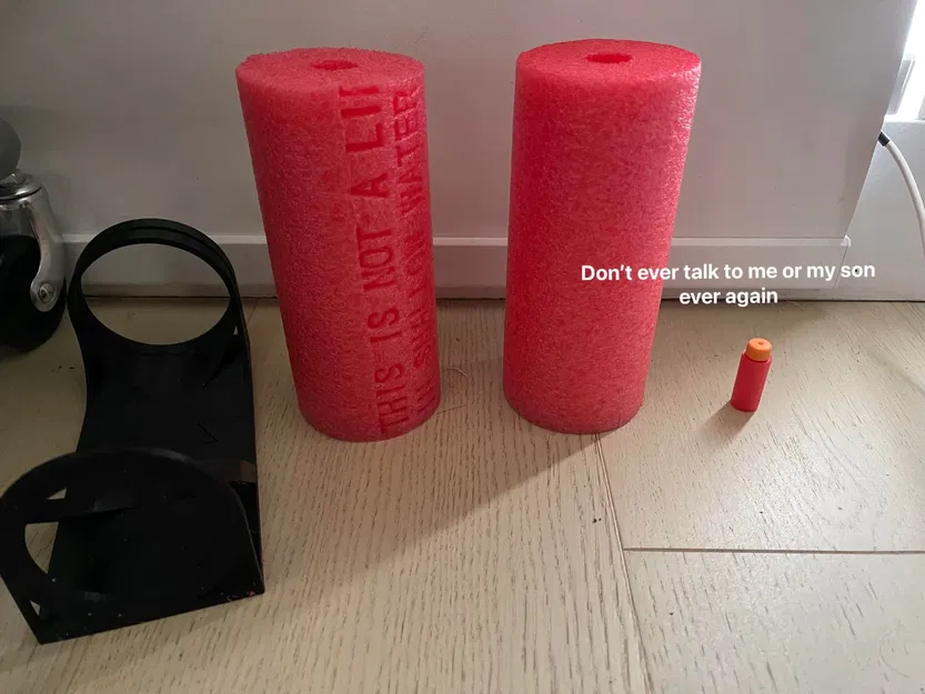 Giá đỡ cắt ống bơi cho tỷ lệ nửa tên lửa - Image 1