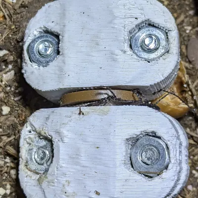 Giá đỡ cho ống tưới vải thấm nước